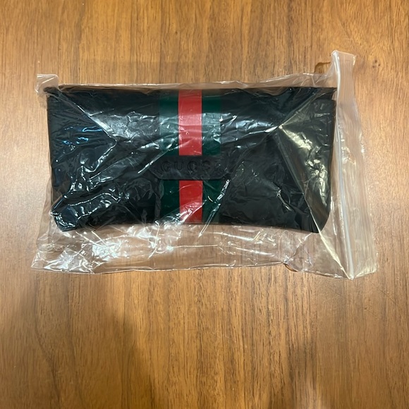 Gucci Sunglasses - Picture 11 of 11